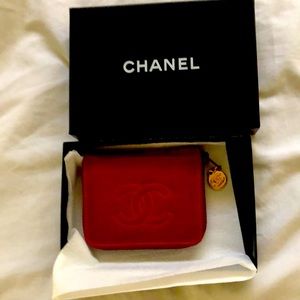 Chanel patent leather Wallet